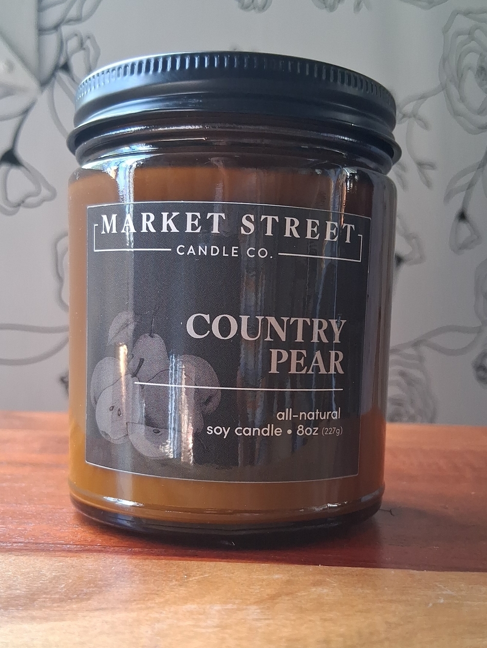 Market Street Country Pear Soy Candle In An Amber Glass 8oz